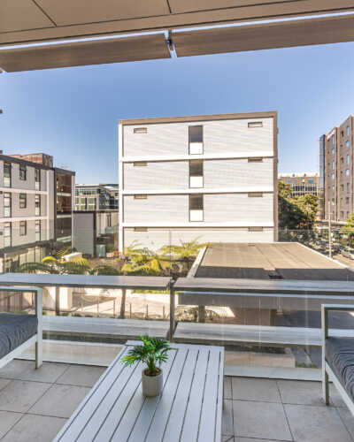22Astra-Apartments-Auckland-2-bed-lq-hs-balcony All of Astra Apartments New Zealand corporate residences features a balcony