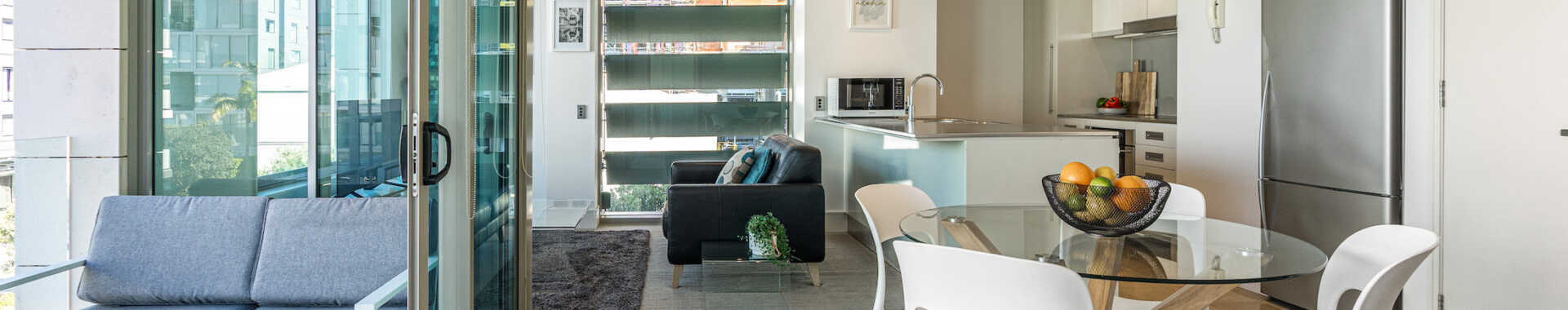 Astra Apartments - Long stay apartment in Auckland filled with natural light - Short term rentals Auckland